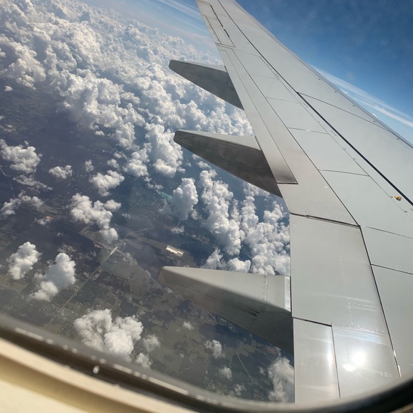 Profile Picture of Roxy Romero (@roxyr199) on Poshmark