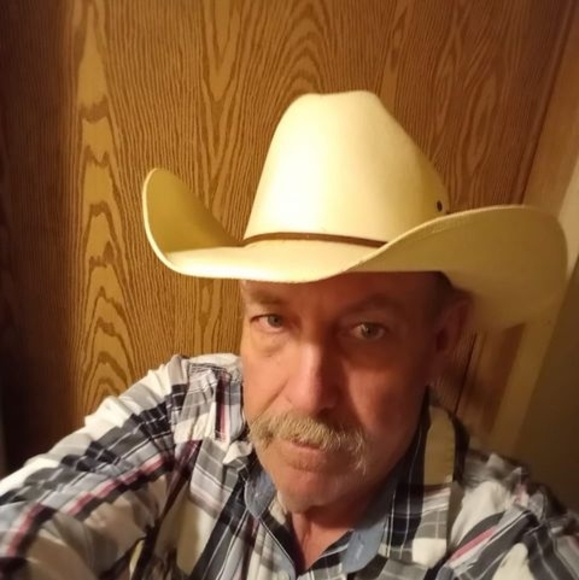 Profile Picture of James Ramsey (@jim697r) on Poshmark