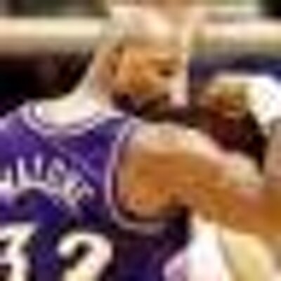 Profile Picture of Matt Golding (@MailmanThirty2) on Twitter