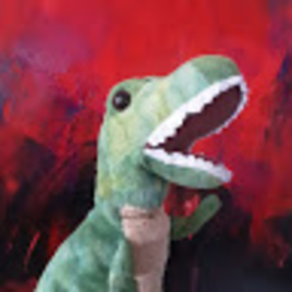 Profile Picture of Aventuras con rexy El t- rex (@smilestoregt) on Poshmark