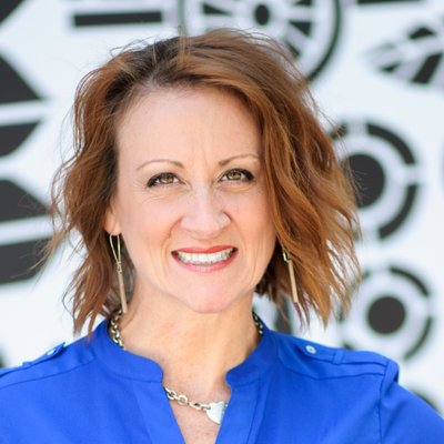 Profile Picture of Sue Koch 🎤💡⚡ (@SueKochCatalyst) on Twitter