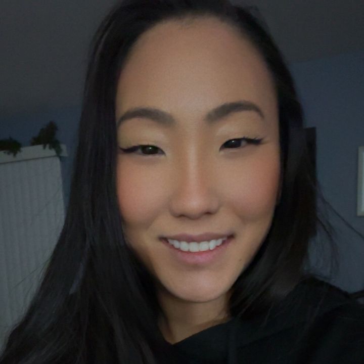 Profile Picture of Julia Jen (@jujubean1989) on Tiktok
