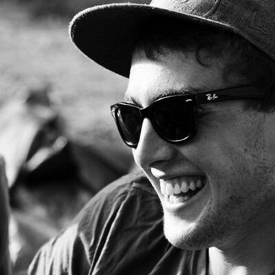 Profile Picture of Chris Nichol (@redfacen) on Twitter