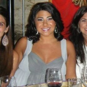 Profile Picture of Danielle LaVecchia (@deelavee) on Pinterest