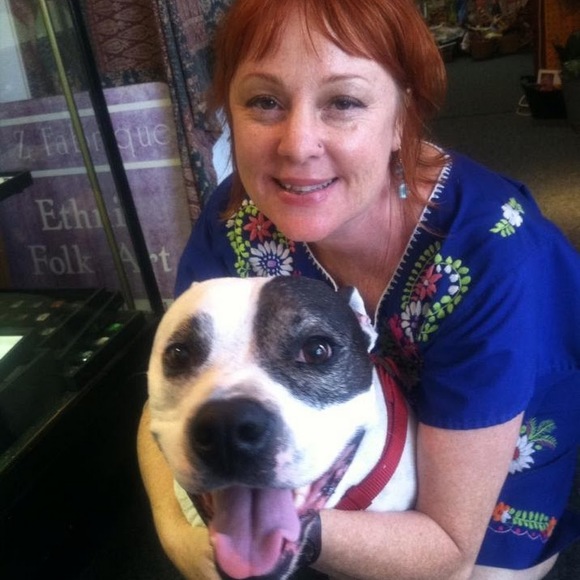 Profile Picture of Julie Prewett (@jprewett1111) on Poshmark