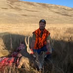 Profile Picture of Aaron Tkachyk (@aaron.tkachyk) on Facebook