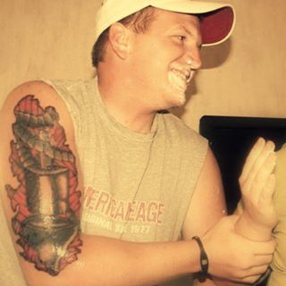 Profile Picture of Aaron Caskaddon (@aaron.caskaddon.9) on Facebook