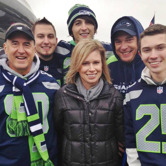 Profile Picture of Randall Bostwick (@seinfeldyo) on Poshmark