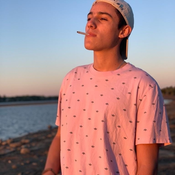 Profile Picture of David Galeano ramirez (@davidgalram) on Poshmark