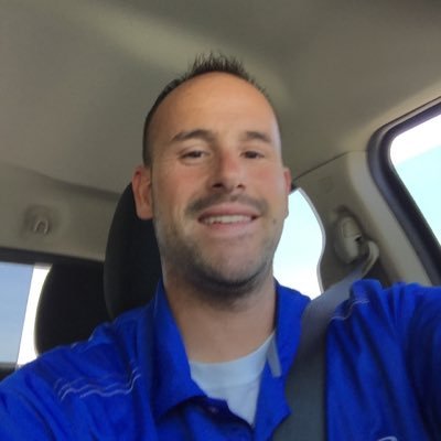 Profile Picture of John DeRosa (@JohnDeRosa15) on Twitter