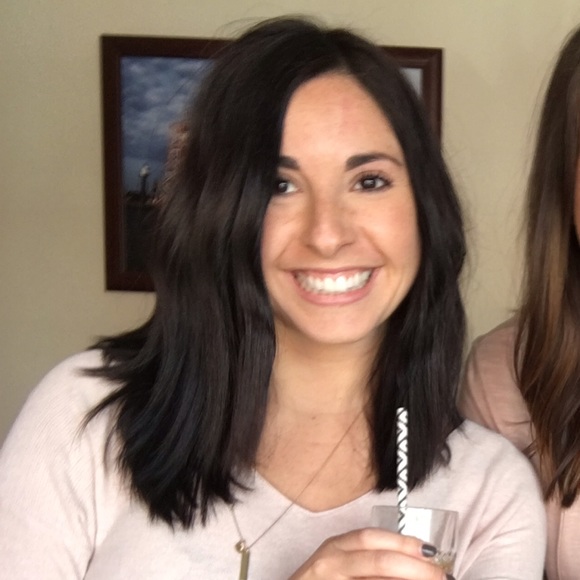 Profile Picture of Summer Lichliter (@lichl077) on Poshmark