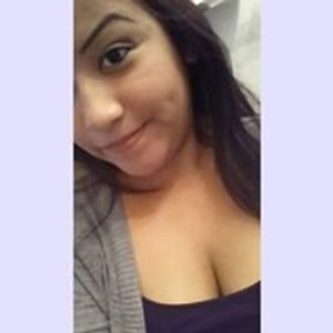 Profile Picture of Viviana Lara (@viviana.lara.12) on Myspace