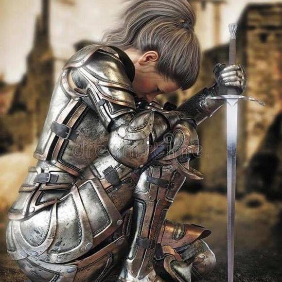 Profile Picture of Ivy Peña (@ivy_36) on Poshmark