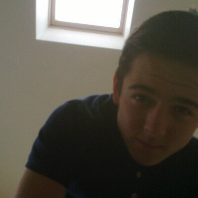 Profile Picture of Ben Ambrose (@ben_ambrose_) on Twitter