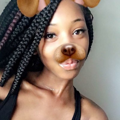 Profile Picture of Kendal 💋 (@ken_caine) on Twitter