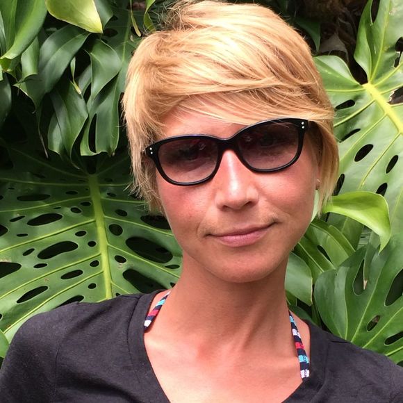 Profile Picture of Julia Lough (@julialough) on Poshmark