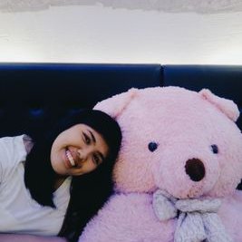 Profile Picture of Joanne Ruby (@charliejumps) on Twitter