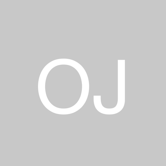 Profile Picture of Omar Jane (@omarjane) on Poshmark