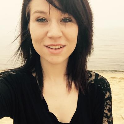 Profile Picture of Hayley Witt (@hayleywitth) on Twitter