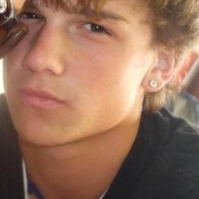 Profile Picture of Cole Sinclair (@devon123_456_789) on Myspace