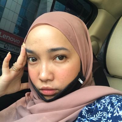 Profile Picture of Amelia Novita Sari (@amelvita) on Twitter