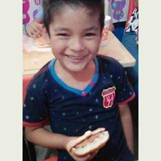 Profile Picture of Lourdes Rojas Hernández (Brayan Leal) (@louurdesz.roojasheernandezz) on Facebook