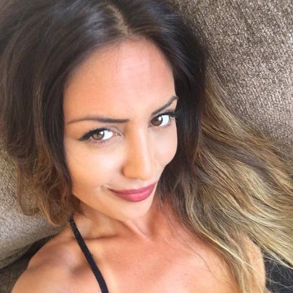 Profile Picture of Elinor Ivgi (@elinoriv) on Poshmark