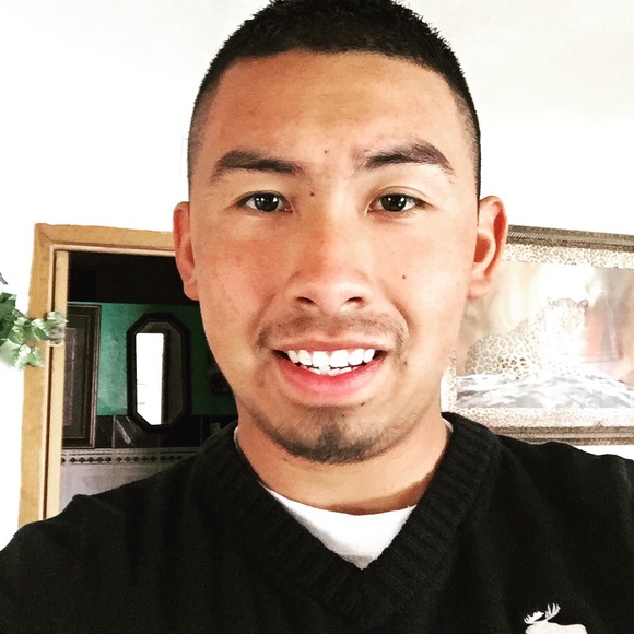 Profile Picture of Abel Rocha (@arocha04) on Poshmark