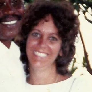 Profile Picture of Julia Leonor (@julia.leonor.3) on Facebook