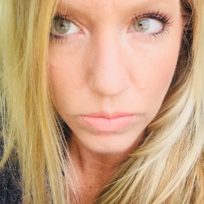 Profile Picture of Lindsay Tichenor (@LindsayTicheno1) on Twitter