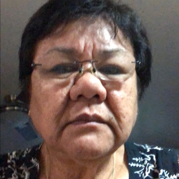 Profile Picture of Bernice Walker (@punaohana16) on Poshmark