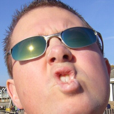 Profile Picture of Dave Bray (@Milkybardave) on Twitter