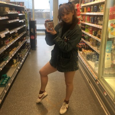 Profile Picture of Maya Leon (@mayaleonavicius) on Twitter