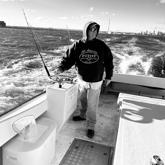 Profile Picture of Bobby Cox (@boxcox) on Poshmark