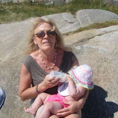Profile Picture of Margaret Dixon (@MargaretDixon19) on Twitter