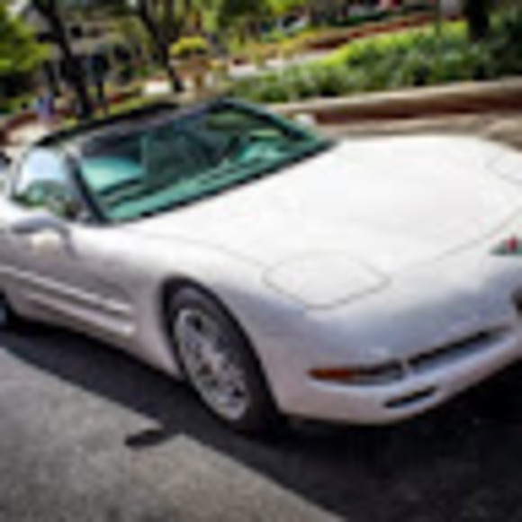 James Quiroz - Poshmark Profile Picture of James Quiroz (@james361v) on Poshmark