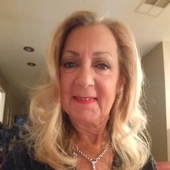 Profile Picture of Peggy Marcoline (@marcolinep) on Poshmark