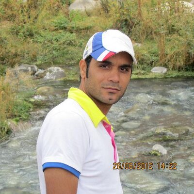 Profile Picture of Hossein Moghadam (@hosseinmoghada2) on Twitter