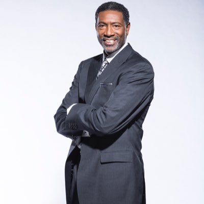 Profile Picture of Sam Mitchell (@SamMitchellNBA) on Twitter