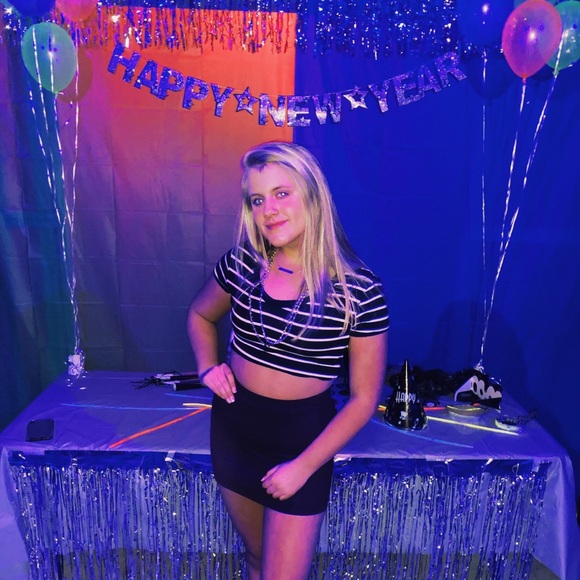 Profile Picture of Kinsley Terrette (@kgterrette) on Poshmark