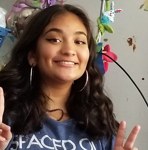 Profile Picture of Beverly Bedase (@bevb28) on Poshmark