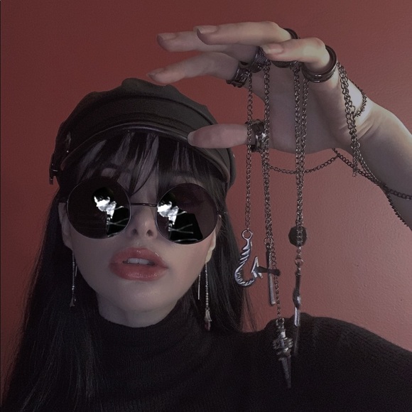 Profile Picture of Greg Bauer (@blds) on Poshmark