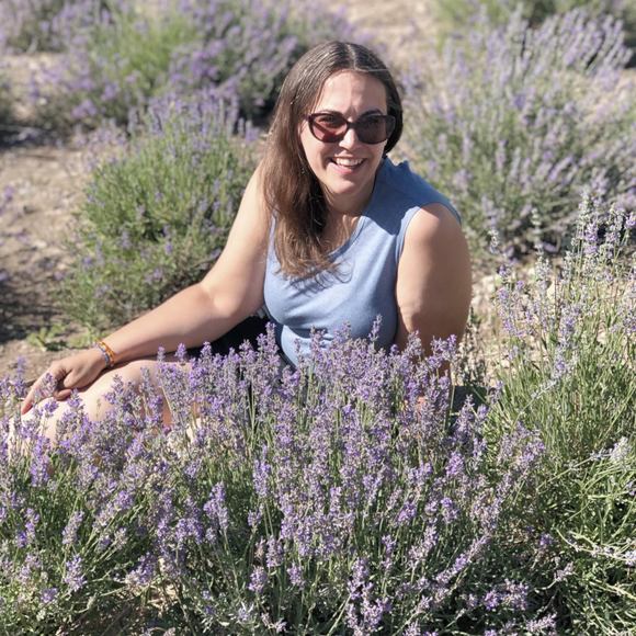 Profile Picture of Tiffany Gruschow (@tgruschow) on Poshmark