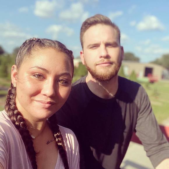 Amanda Degrasse - Poshmark Profile Picture of Amanda Degrasse (@adegrasse7325) on Poshmark