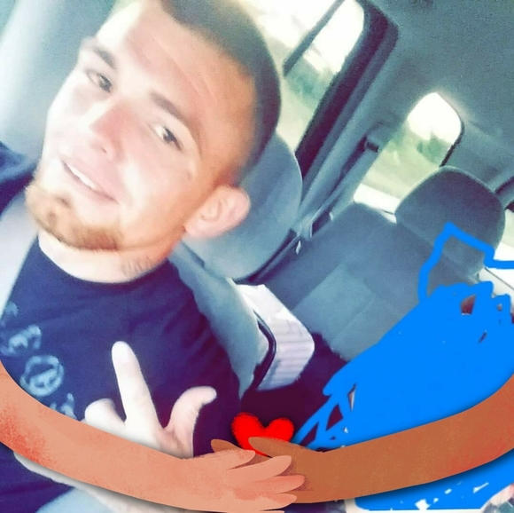 Profile Picture of Justin Zamora (@justin_2320) on Poshmark