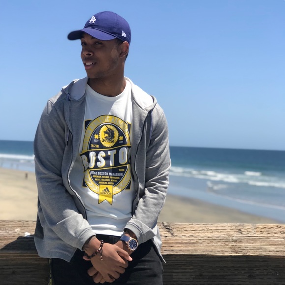 Profile Picture of Justin Hornsby (@jhornsby9) on Poshmark