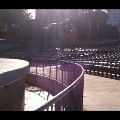 Profile Picture of Alex Handal (@reekin_havoc) on Twitter