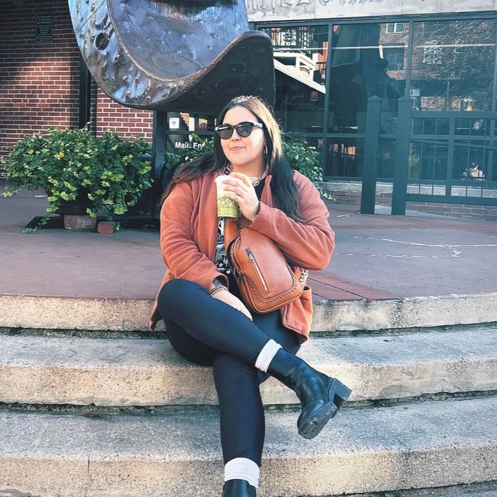 Profile Picture of Randa Long (@randa.long18) on Tiktok