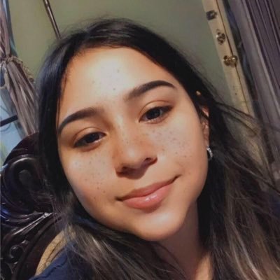 Profile Picture of Victoria Garay (@Victori90050369) on Twitter