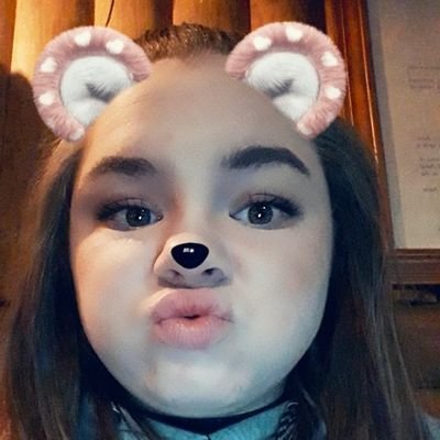 Profile Picture of Amanda Tinker (@crazygirl90164) on Twitter